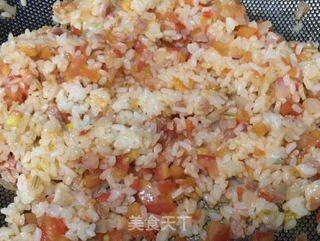 就在今天,你不只会紫菜包饭,蛋包饭宝宝吃了还喊着不够!的做法步骤:3
