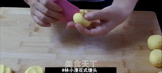 老少咸宜的糯米南瓜豆沙包 的做法步骤:6