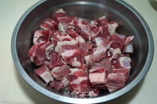 【北京】炖牛肉的做法步骤：2