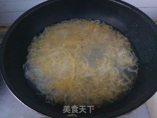 【东北】五花肉酸菜血肠的做法步骤:5