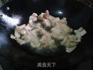 【四川】辣椒炒肉的做法步骤:4