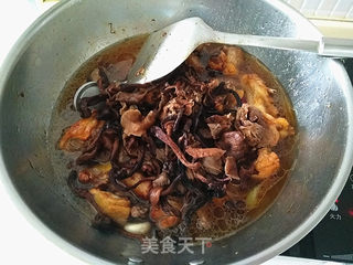【东北】小鸡炖蘑菇的做法步骤:9