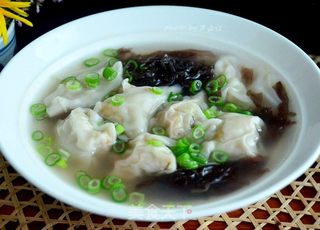 【河南】鲜虾牛肉馄饨的做法步骤:11