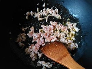 【上海】荠菜炒年糕的做法步骤:6