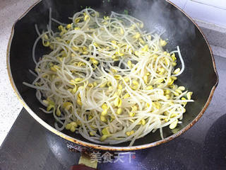 【苏州】凉拌黄豆芽的做法步骤:8