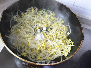【苏州】凉拌黄豆芽的做法步骤:9