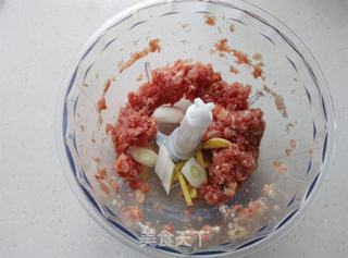 【烟台】荠菜猪肉蒸包的做法步骤:3