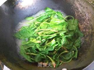 【苏州】松仁菠菜粥的做法步骤:3