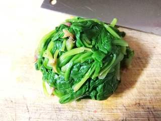 【苏州】松仁菠菜粥的做法步骤:4