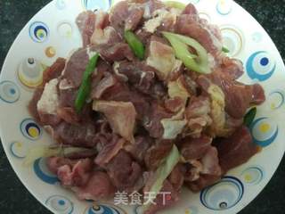 【天津】烤羊肉串的做法步骤:2