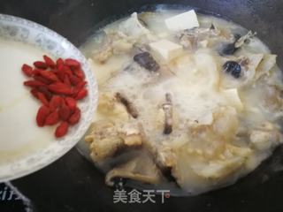 【烟台】安康鱼豆腐汤的做法步骤:10