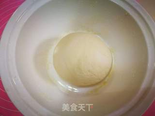 猪猪馒头的做法步骤:2