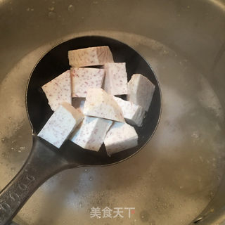 【广东】香芋排骨粥的做法步骤：5