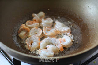 【上海】芦笋炒虾球的做法步骤:4