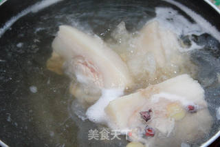 【辽宁】酸菜白肉的做法步骤:3