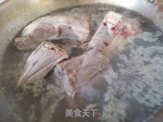 【东北】红焖羊腿的做法步骤:3