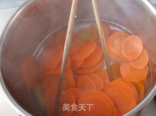 【河南】胡萝卜脆片的做法步骤:4