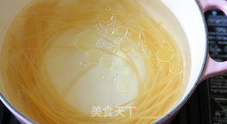 红果家菜谱之意大利肉酱面的做法步骤:10
