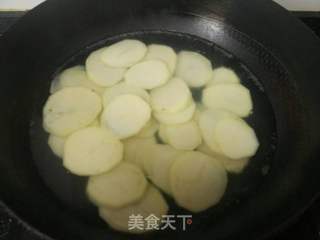 【四川】香辣干锅土豆的做法步骤:2