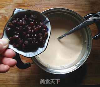 【 江苏】蜜豆奶茶的做法步骤:7