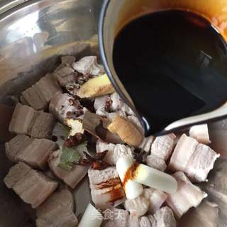 【上海】红烧肉的做法步骤：7