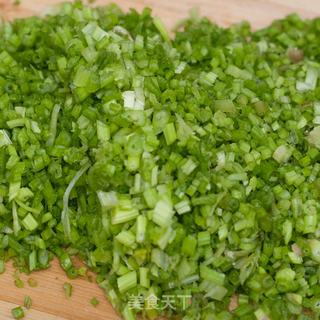 芹菜饺子的做法步骤:2