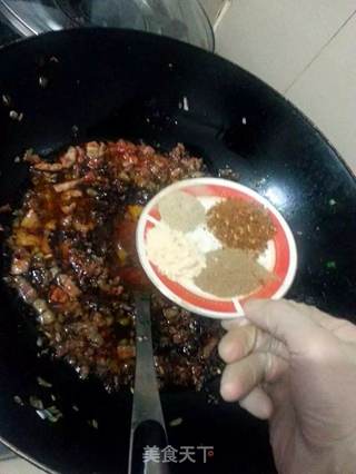 肉丁拌面酱的做法步骤:5