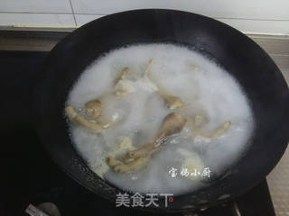 【北京】花生鸡爪汤的做法步骤:4