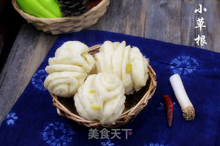 【辽宁】葱香花卷的做法步骤:13