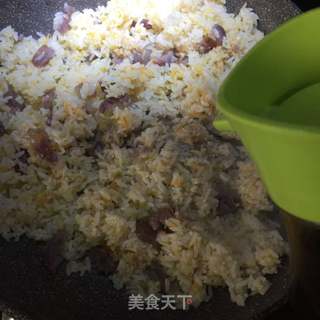 【金华】腊肠炒饭的做法步骤:5