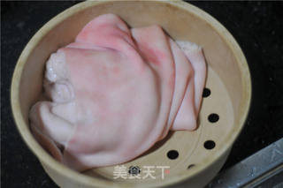 【湖南】春节宴客必备——水晶肉皮冻的做法步骤：1