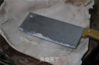 【湖南】春节宴客必备——水晶肉皮冻的做法步骤：3