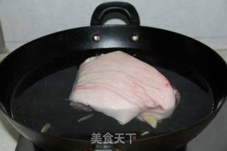 【周庄】万三蹄的做法步骤:2