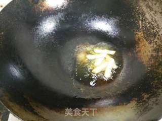 【苏州】腊肉煸菌菇的做法步骤:5