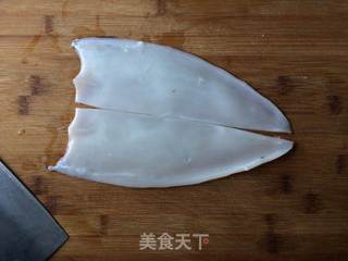 【闽南】灼烫鲜美鱿鱼的做法步骤：3