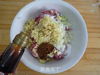 【天津】蒜味香肠的做法步骤:6