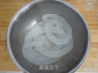 【天津】蒜味香肠的做法步骤:2