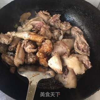 【辽宁】小鸡炖蘑菇的做法步骤:5