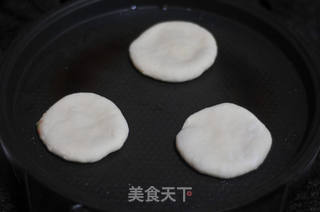 【湖南】葱香牛肉饼的做法步骤：10
