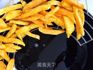 【山东】拔丝地瓜的做法步骤:5
