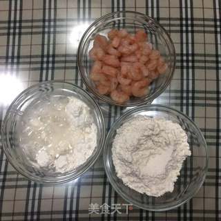 【辽宁】金碧虾的做法步骤:2