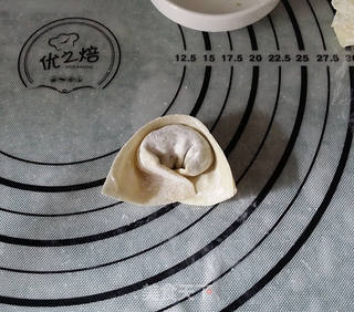 【南京】荠菜猪肉大馄饨的做法步骤:10