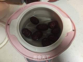 【广东】牛奶炖花胶的做法步骤:7