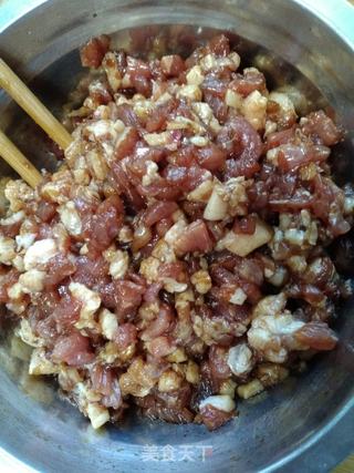 【山东】荠菜煎饺的做法步骤:2