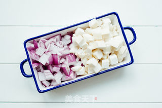 【上海】黑椒杏鲍菇牛肉粒的做法步骤:2