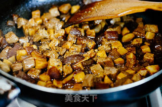 【上海】黑椒杏鲍菇牛肉粒的做法步骤:8