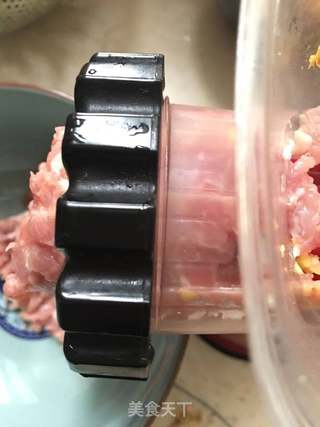 【重庆】糯米肉圆的做法步骤:2