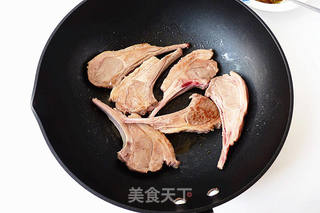 【法国】芥末香草烤羊排的做法步骤:3