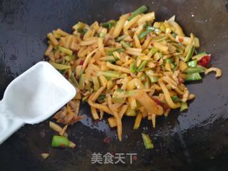 【烟台】脆口香辣萝卜干的做法步骤:8