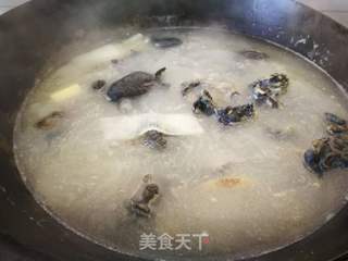 【湖南】枸杞乌鸡汤的做法步骤:5